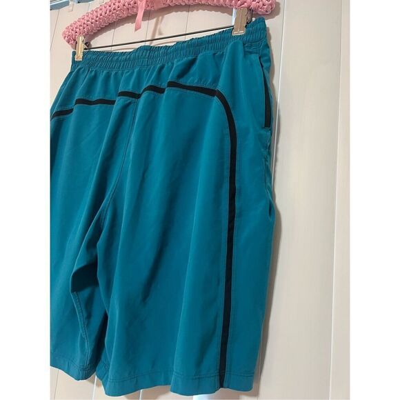 Lululemon Teal Blue Mens Shorts Size Large -A Few Small Snags - Picture 8 of 14